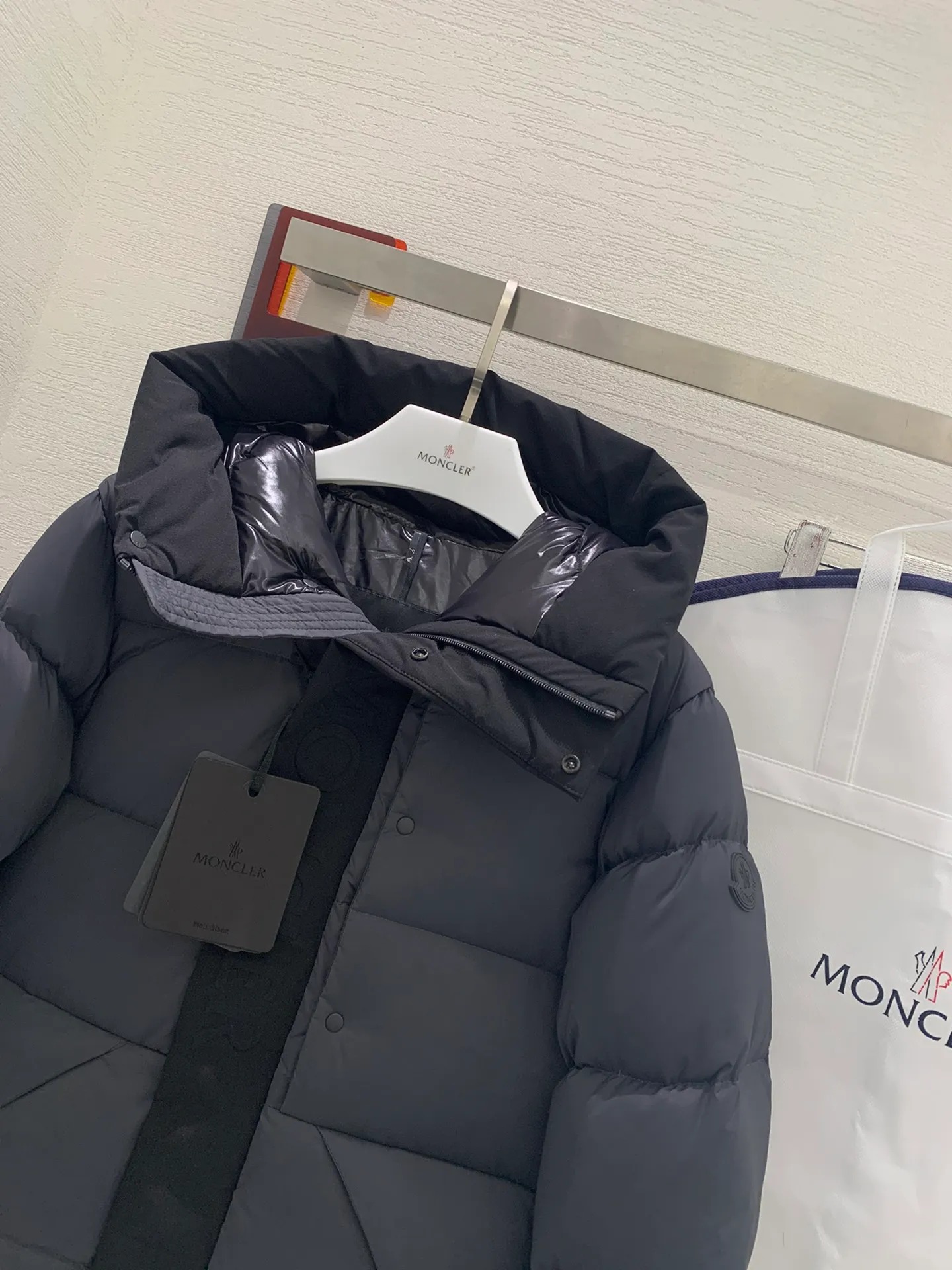 💎 💎 In Stock 2023 🆕Moncler Madeira 、 ， Mon*ler Series， 。 Series ， ！ ， ！ Series， 90% ， ， ， ， ， ！ ， ， ！ ， ， ， ！ ， chao ， ， ！！！ ， ， ， ！！！ ， ！ ！ ， ， 。 ！！ 、 ， Moncler Classic ， ！ ：Black White Gray Size：12345